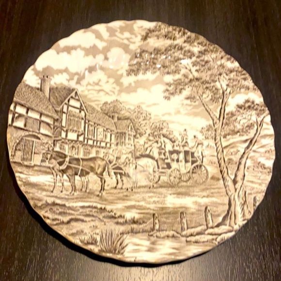 staffordshire Other - Staffordshire “Myott Royal Mail” hand engraved set of 2 plates